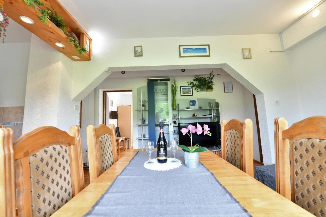 Apartment Marija Zupan Rakovica Eksteriør billede